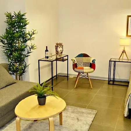 Guest house Central Live *