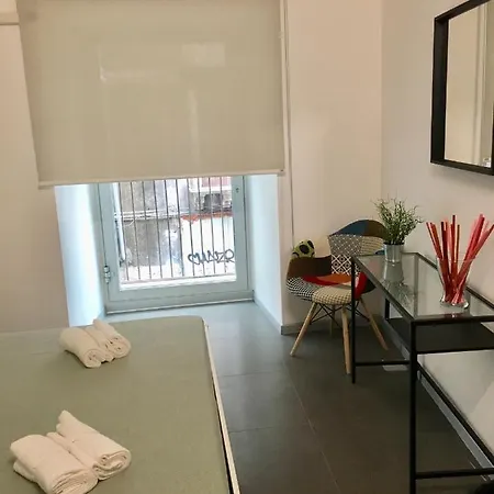 בית הארחה Central Live